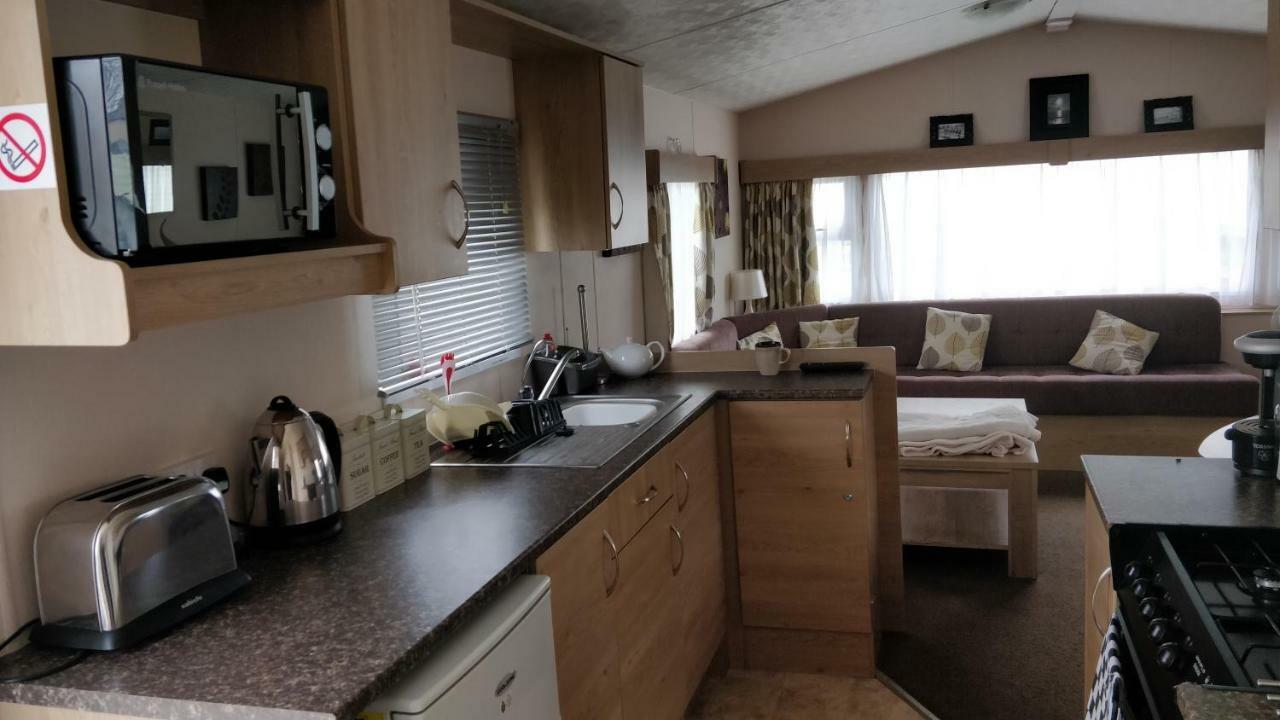 8 Berth Northshore Winthorpe  Екстериор снимка